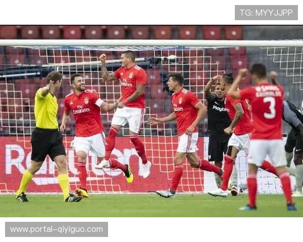 本菲卡主场三球击败布拉加豪取连胜继续稳居葡超积分榜首 本菲卡主场三球击败布拉加豪取连胜继续稳居葡超积分榜首